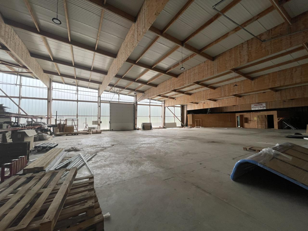 Bureau Cessens 257m² Location bureau Cessens Savoie OLBUR2421406 2